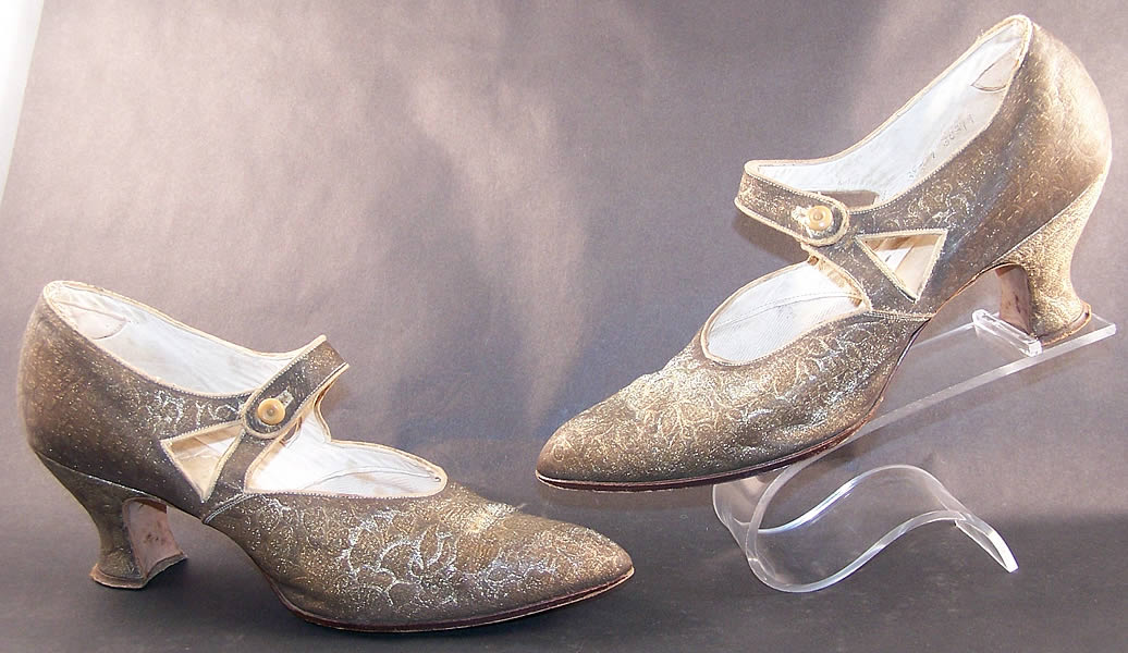 mary jane 1920s shoes