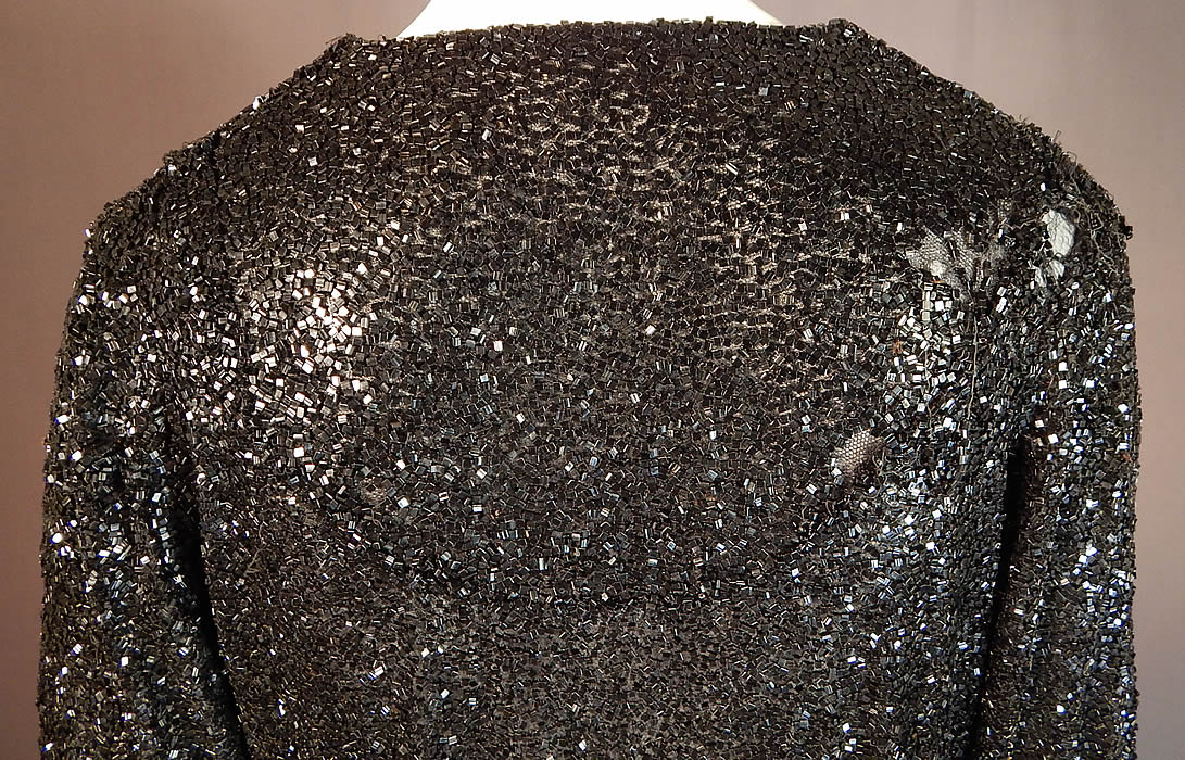 Vintage Art Deco Fully Black Beaded Flapper Evening Coat Crop Bolero Jacket
This is truly an extraordinary piece of wearable Art Deco fashion beaded textile art! 