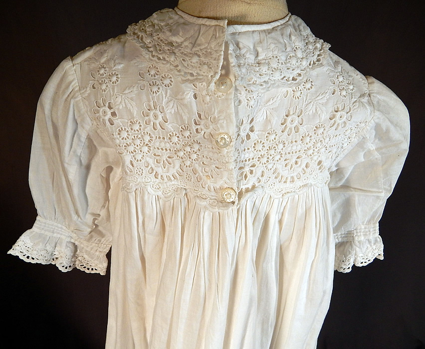 Victorian Broderie Anglaise Eyelet Cotton Batiste Baptism Christening Gown Dress
It is in good condition, with only a tiny frayed hole on the front collar. This is truly a wonderful wearable piece of antique Victoriana whitework textile art! 