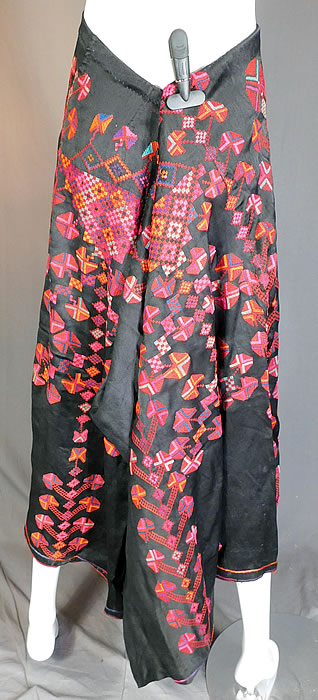 Vintage Palestinian Colorful Cross Stitch Hand Embroidery Ethnic Bedouin Boho Skirt Fabric
The skirt measures 34 inches long, with a 64 inch waist.