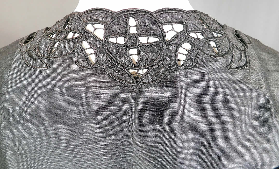 Vintage Diane Imports Hong Kong Black Silk Lace Cutwork Cocktail Dress & Coat
There is a matching long mid length full coat jacket with open front, no closure, 3/4 length sheer cutwork sleeves and is fully lined. 