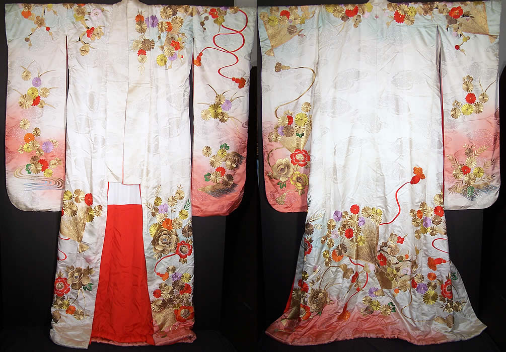Japanese Gold Floral Fan Embroidered Uchikake Wedding Kimono Close up.