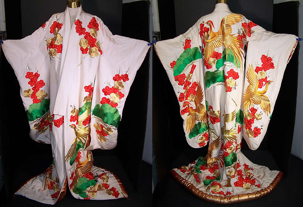 Japanese Gold Phoenix Embroidered Uchikake Wedding Kimono   Front view.