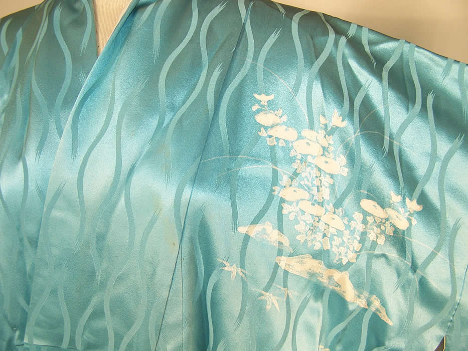 Japanese Geisha Silk Screen Childrens Day Kimono  Close up.