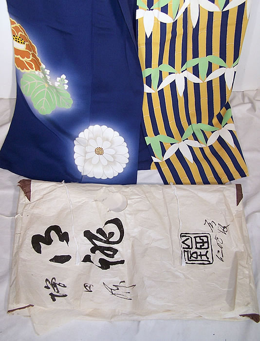 Japanese Geisha Blue Kiri Mon Silk Screen Kimono  Close up.