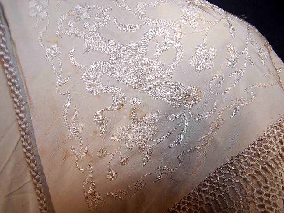 Antique White Silk Embroidered Tassel Wedding Shawl Cloak Cape  Close up.