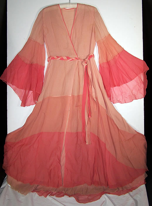Art Deco Pink Silk Chiffon Boudoir Dressing Gown Robe Close up.