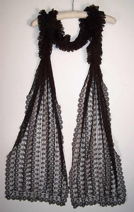 Victorian Black Chantilly Lace Pleated Gathered Neck Ruffle Lappet Collar Stole front view.