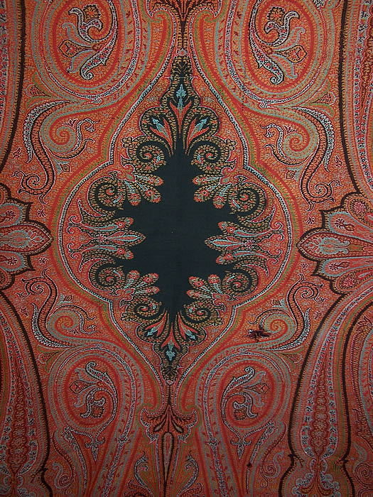 Victorian Antique Large Banquet Size Jacquard Hand Loom Wool Paisley Shawl the center