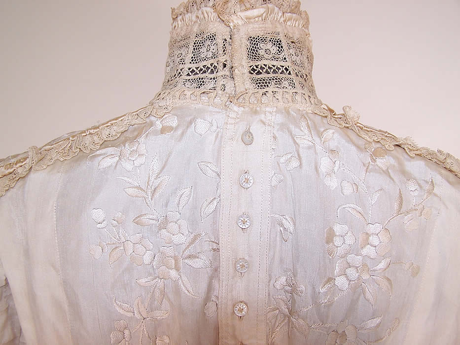 Edwardian Canton Shawl White Silk Embroidered Lace Wedding Bodice Blouse back close up