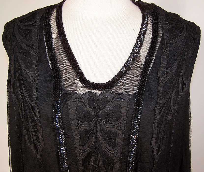 Vintage Art Deco Black Net Applique Sequin Beaded Blouse Flapper Tunic Top close up