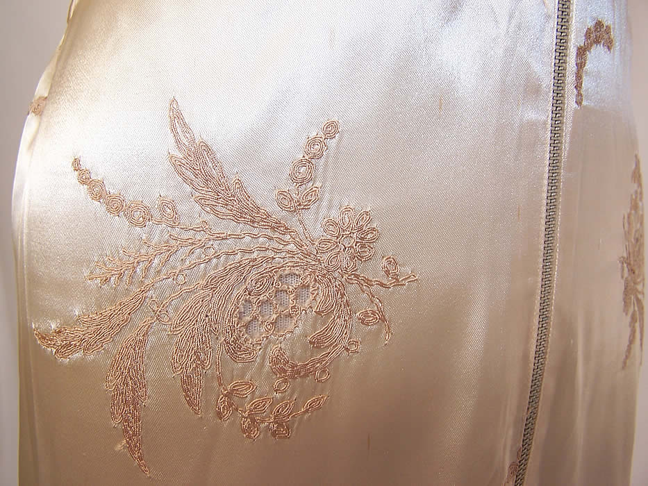 Vintage White Satin Tambour Embroidery Negligee Peignoir Robe Dressing Gown