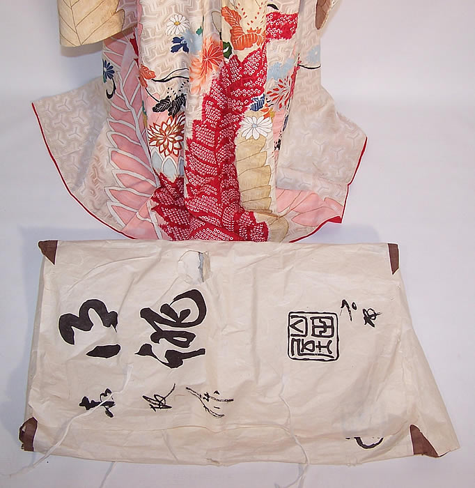 Vintage Japanese Geisha Silk Screen Pastel Floral Shibori Leaf Kimono