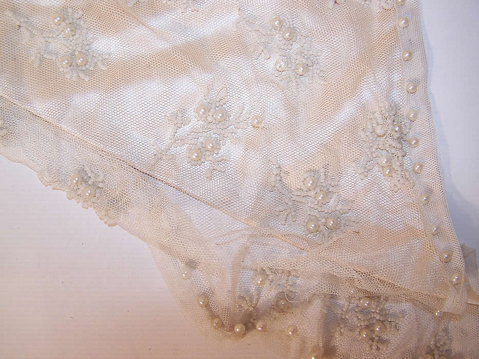 Vintage White Silk Beaded Bobbin Lace Wedding Dress Watteau Train Gown close up