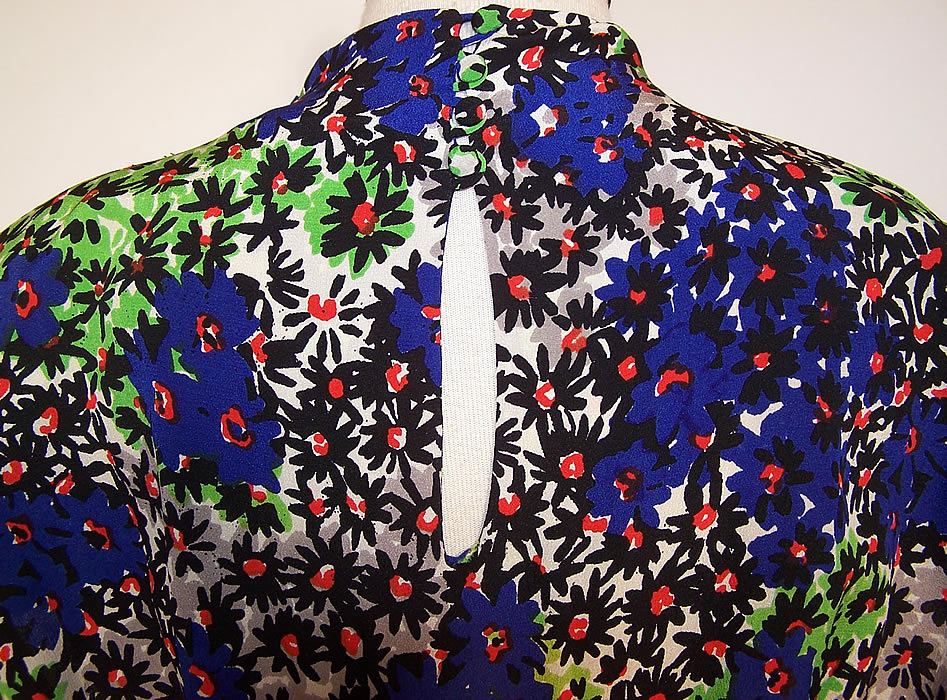 Vintage Retro Floral Daisy Print Silk Rockabilly Pinup Swing Dress back view close up
