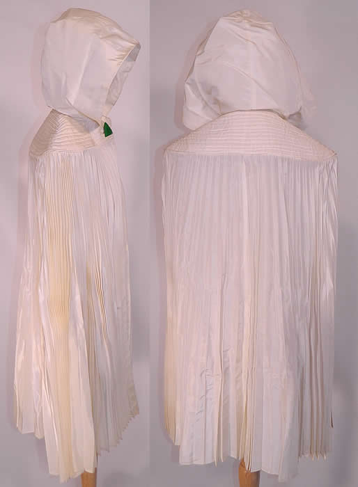 Vintage Art Deco White Pleated Taffeta Hooded Opera Cloak Cape