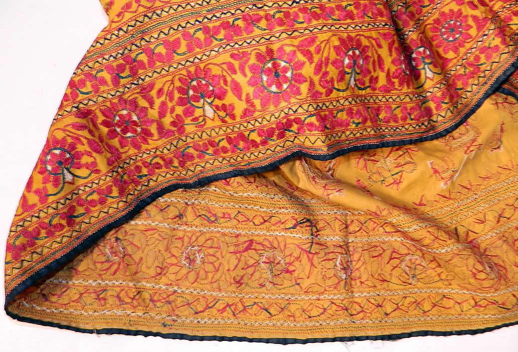 Antique Chinese Tibetan Indian Yellow Silk Kutch Embroidery Skirt close up
