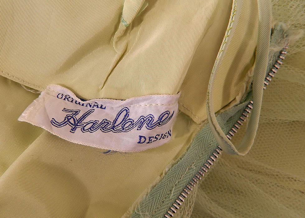 Vintage Harlene Design Mint Green Lace Tulle Net Strapless Formal Dress & Jacket  close up. There are stays boning sewn inside the bodice lining, a side zipper closure and an "Original Harlene Design" label.