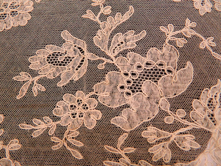Victorian Antique Blonde Chantilly Bobbin Lace Mantilla Spanish Shawl Veil. The shawl measures 103 inches long and 19 inches wide. It is in good condition, but has not been cleaned and has a few faint age spot stains. This is a rare and exquisite piece of wearable antique lace art! 