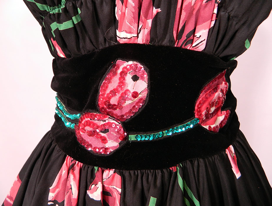 Vintage Black Pink Tulip Cotton Print Sequin  Circle Skirt  Dress & Stole Shawl. This fabulous floral dress has gathers tucks pleated sweetheart neckline, stays boning sewn inside, spaghetti straps, a cummerbund style sash waist, with a full circle skirt, black crinoline tulle net lining sewn underneath for fullness and a side zipper closure. 