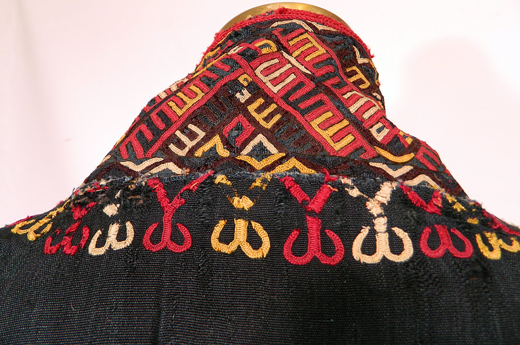 Antique Turkmenistan Indigo Dyed Embroidered Turkmen Chyrpy Coat Tribal Robe
This is truly an amazing wonderful and rare piece of wearable antique Turkmenistan tribal art! 