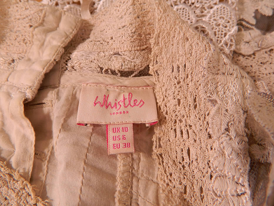 Vintage Whistles London Cream Lace Cotton Embroidered Applique Trim Blouse Shirt
. There is a "Whistles London" label US size 6 tag sewn inside. 