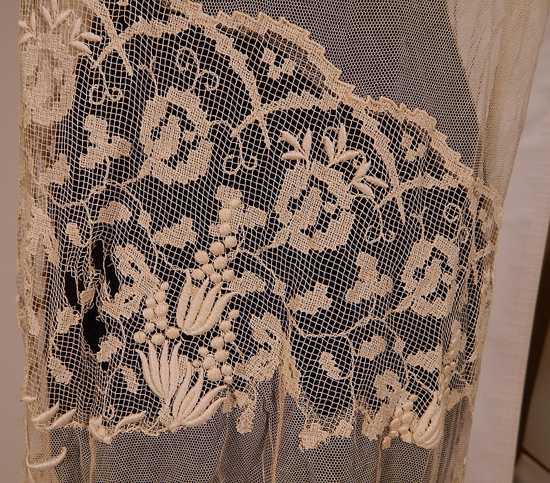 Vintage Cream Filet Lace Embroidered Tulle Net Drop Waist Boho Maxi Dress
It is in good as-is condition, but has not been cleaned, with a small faint stain on the front top and several small frayed holes, on the shoulder, back waist, skirt and scattered about (see close-ups). This is truly a wonderful piece of wearable lace art!