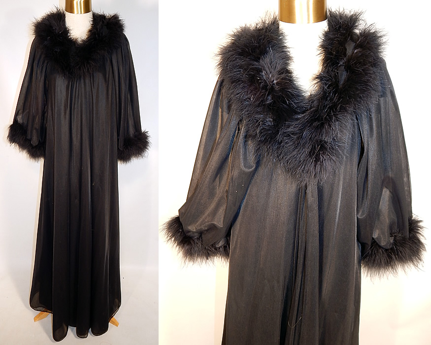 Vintage Jenelle of California Black Marabou Feather Robe Peignoir Negligee Nightgown
This vintage Jenelle of California black marabou feather robe peignoir and negligee nightgown dates from the 1960s.