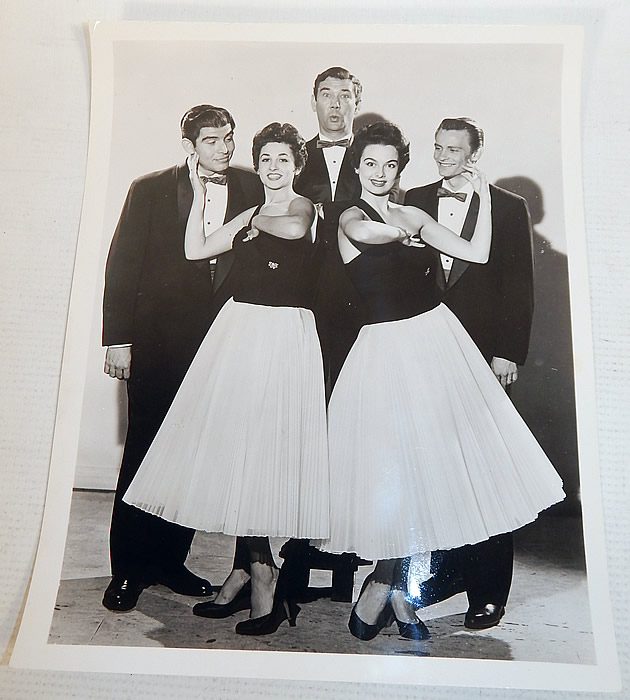 Vintage Jenelle of California Black Marabou Feather Robe Peignoir Negligee Nightgown
This peignoir is from the estate of Karen Wessler who performed on the Tennessee Ernie Ford Show as one of "The Top Twenty", Ernie's back-up group (see publicity photo stills below). This is truly a wonderful piece of romantic wearable lingerie art!