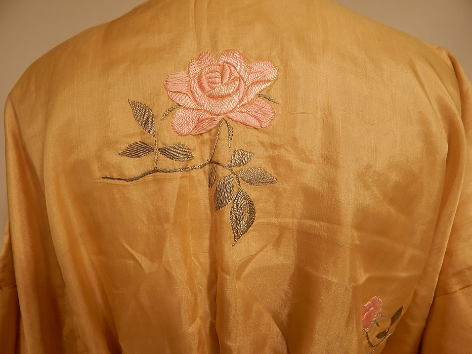 Vintage Japanese Yellow Silk Embroidered Kimono Robe Sash & Slippers
The kimono measures 57 inches long, with 21 inch long kimono sleeves, 52 inch bust and 52 inch waist. 