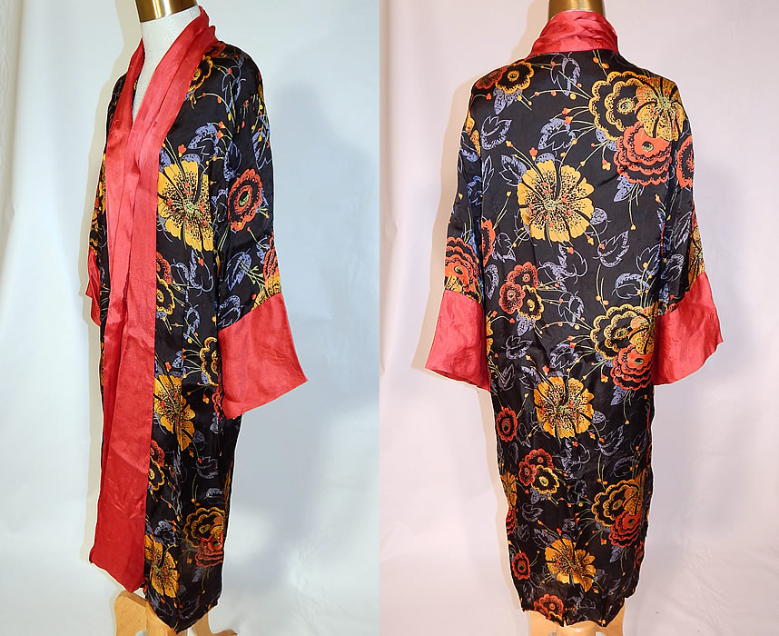Vintage Art Deco Red & Black Flower Print Silk Flapper Kimono Robe Coat
This fabulous flapper kimono robe style coat is loose fitting, a long length, with a fold over collar lapel, long full sleeves, an open front with no closure and is unlined. 