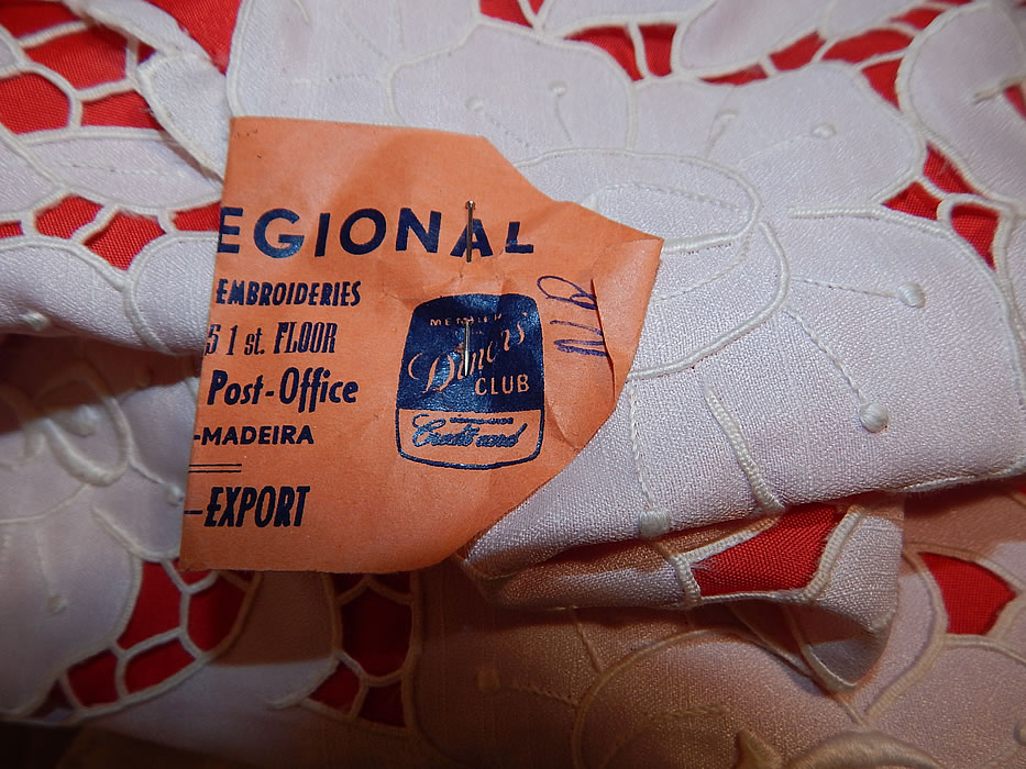 Vintage Casa Regional Portugal Madeira Hand Embroidery Lace Shift Dress & Coat
There is "The Famous Casa Regional Hand Made Embroideries Madeira" label tag still attached to the sleeve cuff. It is in excellent, unworn condition. This is truly a wonderful piece of Portuguese Madeira wearable art!
