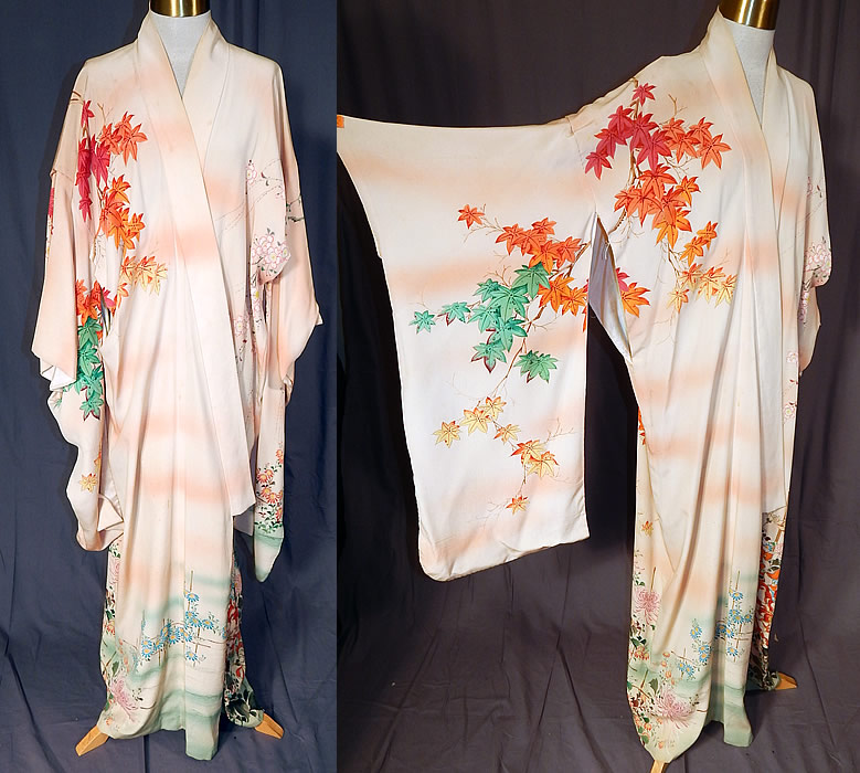 Vintage S. Nishimura Kyoto Japan Pink Silk Screen Cherry Blossom Japanese Kimono
This vintage S. Nishimura Kyoto Japan pink silk screen cherry blossom Japanese kimono dates from the 1920s.