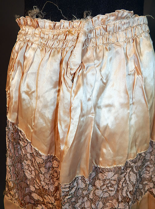 Vintage Pink Silk Gold Lam&eacute; Lame Lace Floral Flapper Skirt Dress Fabric
The skirt measures 24 inches long, with a 36 inch waist. It is in good condition, needing only the waistband finished . This is truly a wonderful piece of wearable textile art which would be great for design or restoration! 