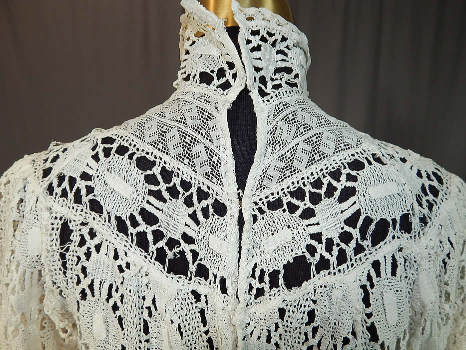 Edwardian Antique White Torchon Cluny Bobbin Lace Applique Blouse Shirt Top
It is in good condition, with a few small breaks, mended repairs and is missing some hook closures on the back. This is truly a wonderful piece of antique textile lace wearable art!