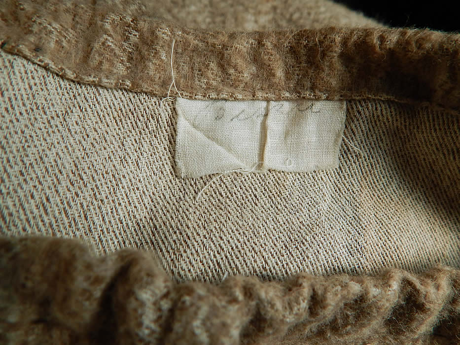 Victorian Brown Flannel Blue Stitched Quilted Trim Winter Petticoat Skirt
It is in good condition, but has not been laundered and has several small faint age spot stains. This is truly a wonderful piece of antique Victoriana wearable art!