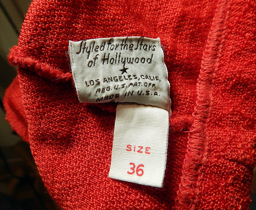 Vintage Catalina Red Rayon Knit Two Piece Pinup Bikini Bathing Suit Swimsuit
The top measures 32 inches long, with a 6 inch wide bra cup and the bottoms are 11 inches long, with 26 inch hips, a 24 inch waist and have some stretch to the fabric. It is in excellent condition. This is truly a wonderful piece of wearable retro swim wear textile art!