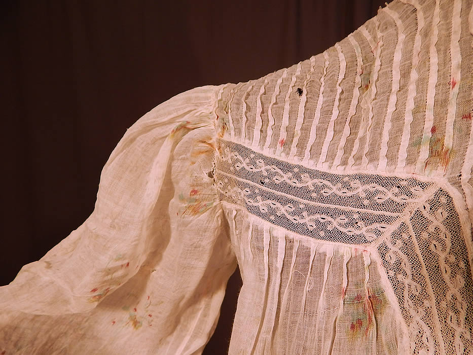 Edwardian Moire Pattern Print White Batiste Lace Dress Blouse & Skirt
There is a matching moire patterned fabric long floor length full skirt with ruffle trim hemline, fitted waistband with back hook closures and is sheer, unlined. 