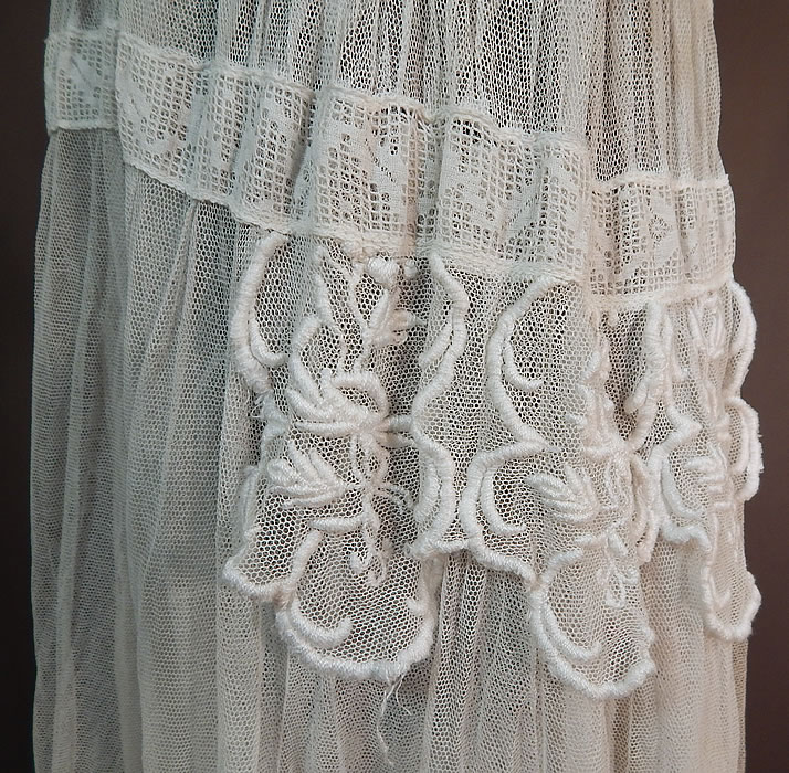 Edwardian Embroidered White Tulle Net Filet Lace Peplum Tea Gown Dress
The dress measures 43 inches long, with a 26 inch waist and 36 inch bust. 