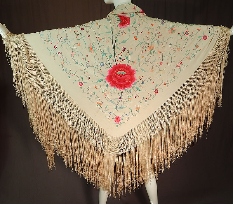 Antique Cream Silk Pastel Embroidered Pink Floral Roses Canton Piano Shawl
It is made of an off white cream color silk fabric background, with colorful pastel silk raised padded satin stitch hand embroidery work.