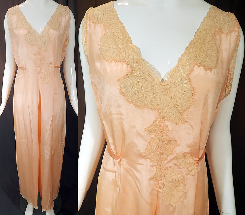 Vintage Love Joy Twin Weaves Pink Silk Lace Lingerie Palazzo Pant Pajama Jumpsuit
This vintage Love Joy Twin Weaves pink silk lace lingerie palazzo pant pajama jumpsuit date from the 1930s. 