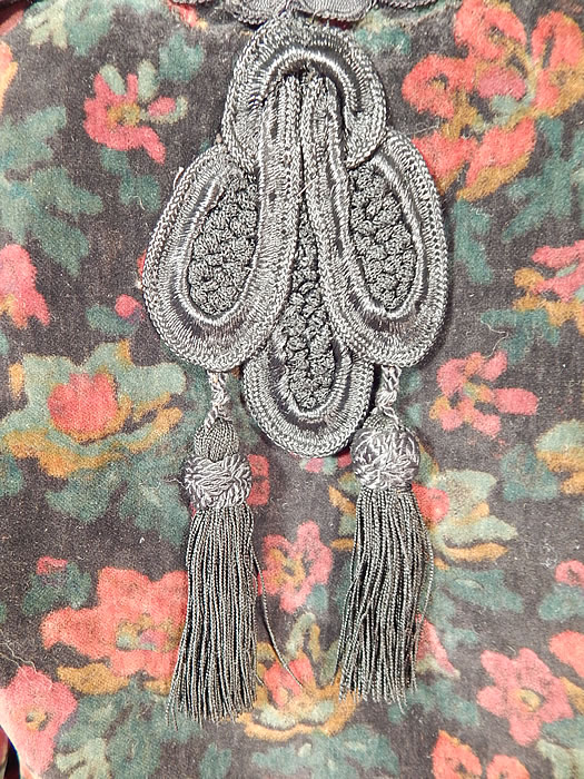 Edwardian Floral Print Velvet Black Soutache Tassel Trim Top Blouse
This is truly a wonderful piece of wearable art! 