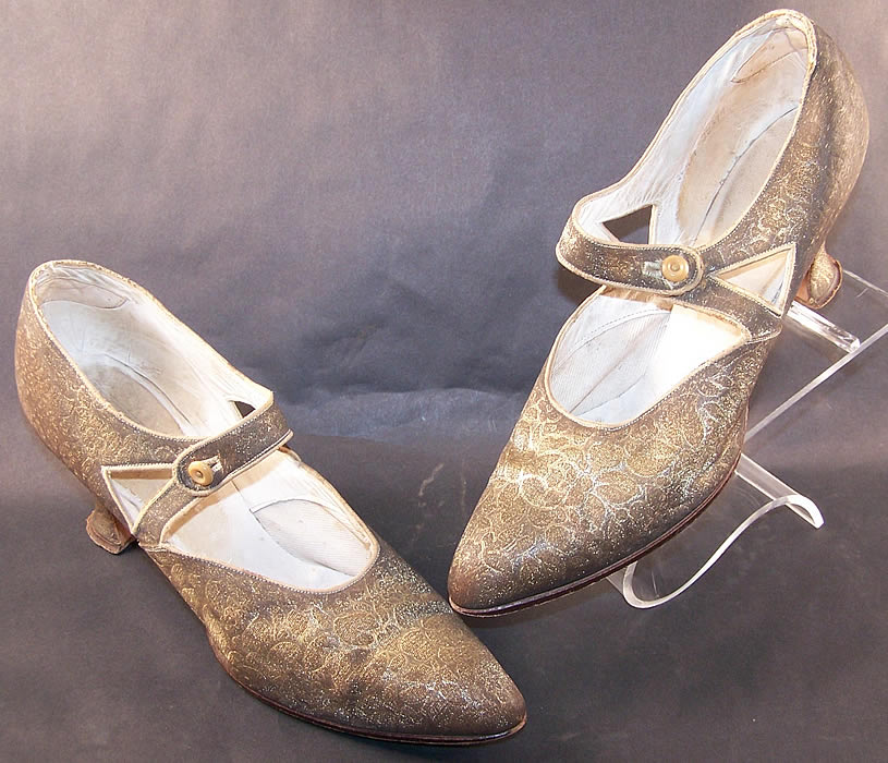 Art Deco Gold Lam&eacute; Brocade Mary Jane Button Strap Shoes Close up.