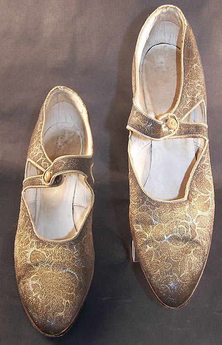 Art Deco Gold Lam&eacute; Brocade Mary Jane Button Strap Shoes Close up.
