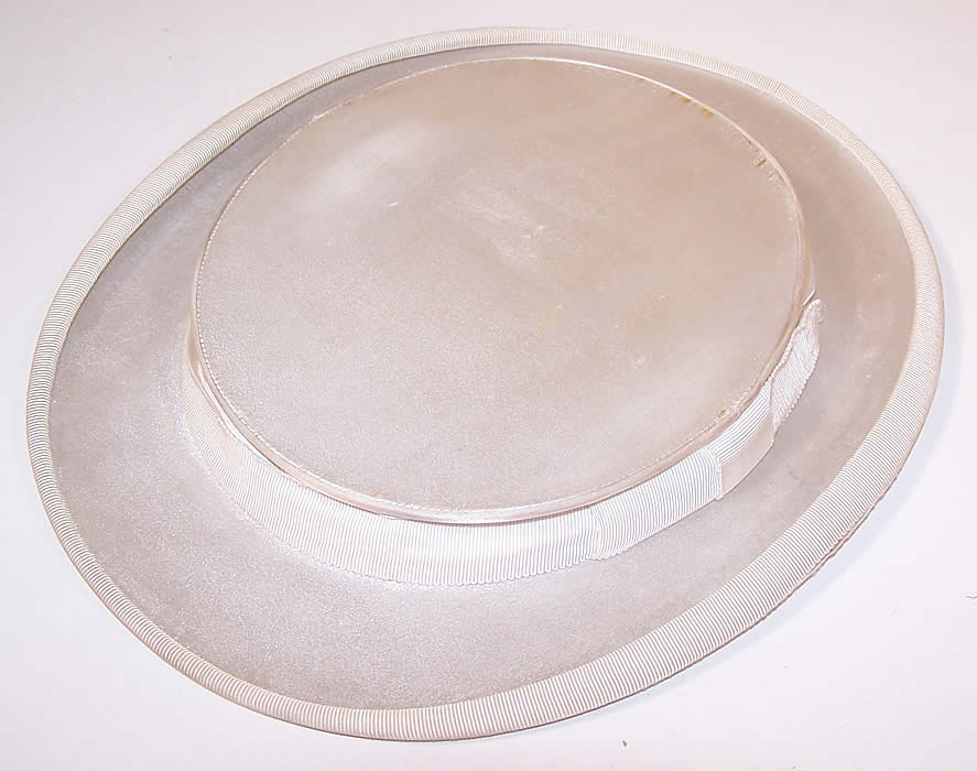 Vintage Gentlemen White Silk Satin Collapsible Crush Formal Opera Top Hat Flat View.