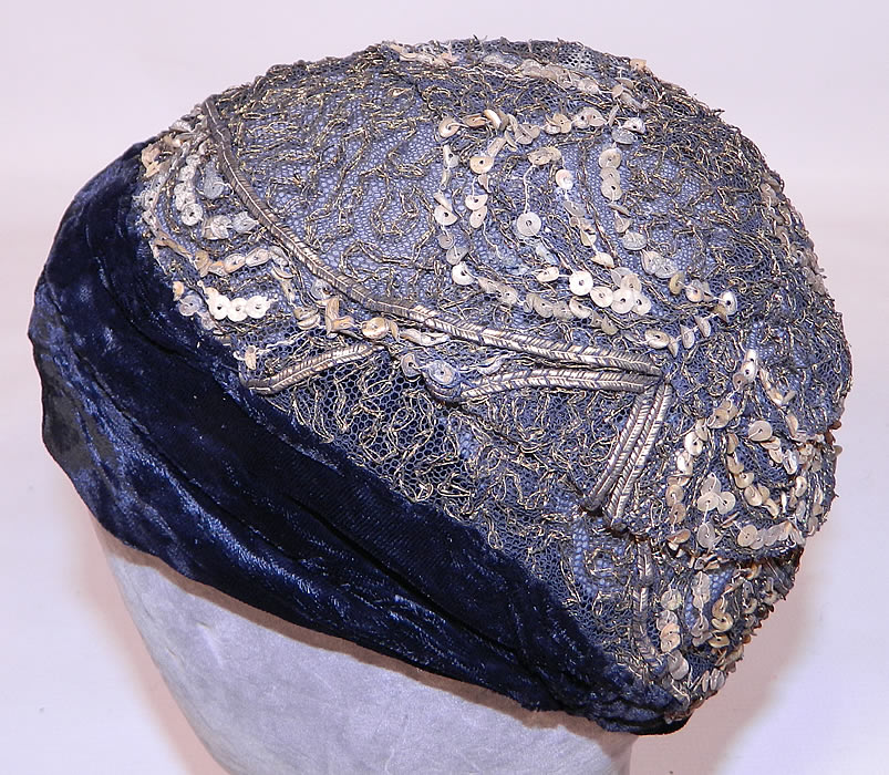 Vintage Art Deco Gold Lame Lam&eacute; Lace Net Sequin Black Velvet Flapper Cloche Hat. This fabulous flapper cloche hat is form fitting, with a fitted scull cap style and is sheer, unlined.