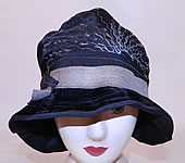 Vintage Dahlia Model Black Silk Velvet Gold Lame Lam&eacute; Embroidered Flapper Cloche Hat