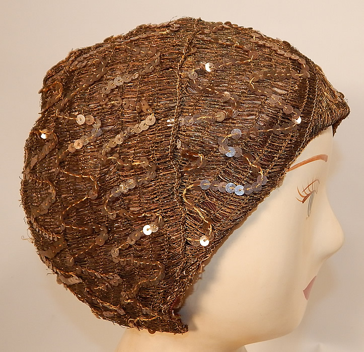 Vintage Smart Hat Label Art Deco Gold Lam&eacute; Lame Woven Sequin Beaded Flapper Cloche
This vintage Smart Hat label Art Deco gold lam&eacute; woven sequin beaded flapper cloche dates from the roaring 1920s.