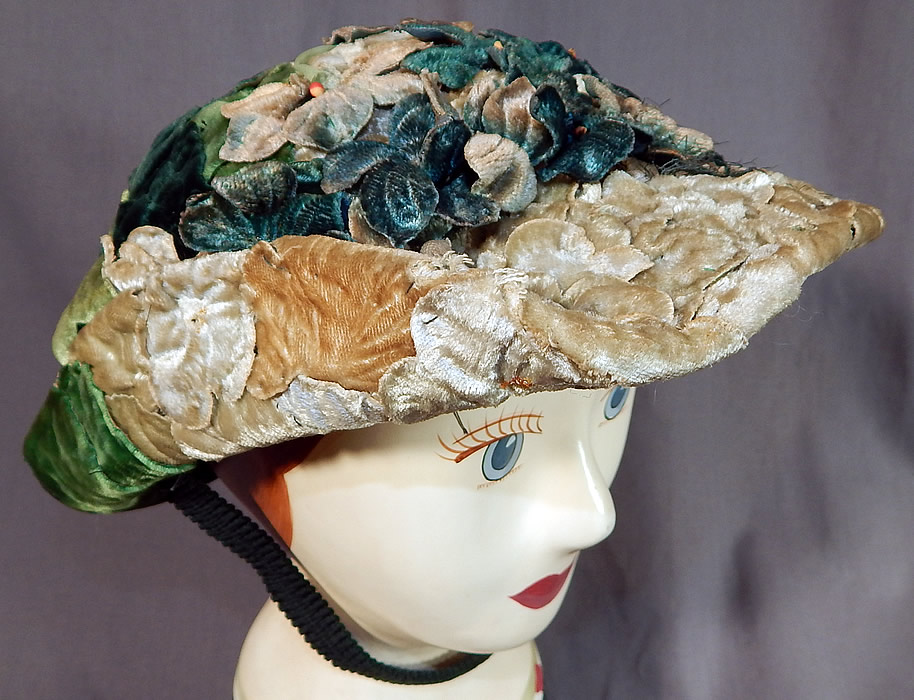 Vintage Janet Meisner Mado Paris Label Green Velvet Leaf Floral Trim Bicorne Hat
It is made of varying shades of green to gray ombre velvet flower and leaf trim appliqu&eacute;d and completely covering the entire hat. 