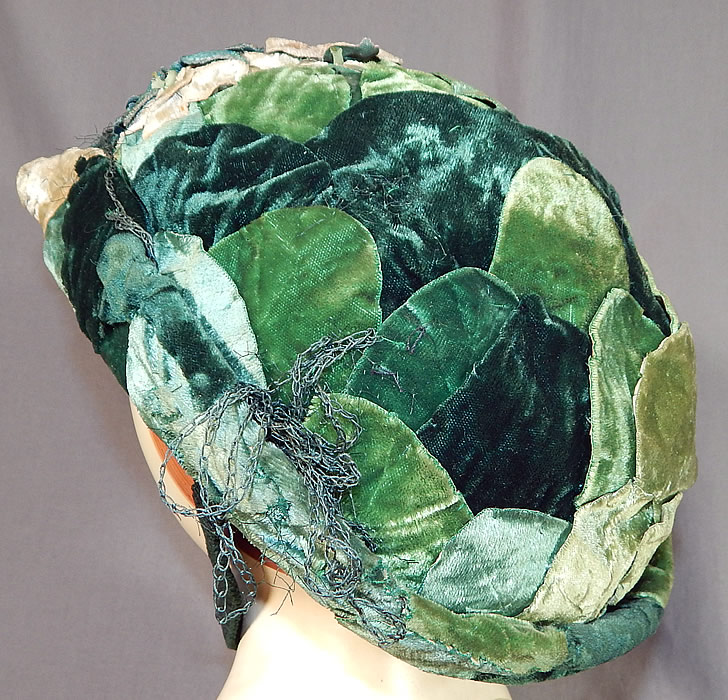 Vintage Janet Meisner Mado Paris Label Green Velvet Leaf Floral Trim Bicorne Hat
This beautiful bicorne style womens hat has a long broad front brim, with upturned sides and back, an attached chin strap and is fully lined. 